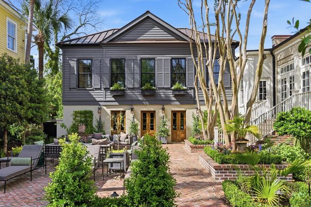140 Queen Street, Charleston, SC 29401