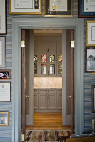 140 Queen Street, Charleston, SC 29401