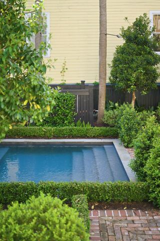 140 Queen Street, Charleston, SC 29401