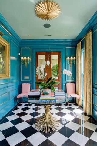 140 Queen Street, Charleston, SC 29401