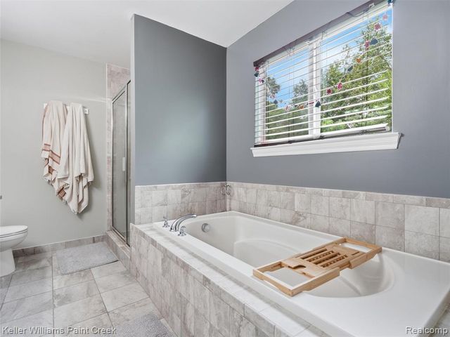 8879 Indigo Lane, Ypsilanti, MI 48197