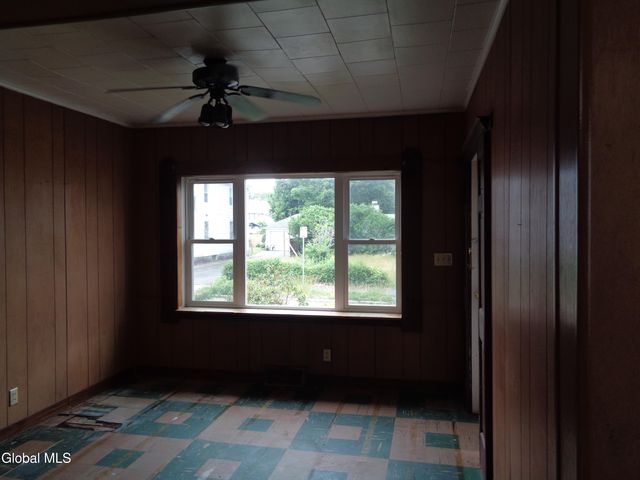 1214 5th Avenue, Schenectady, NY 12303