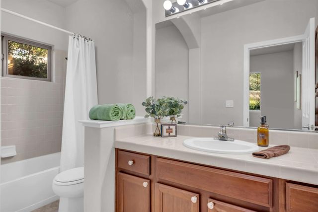 5102 Garlenda Dr, El Dorado Hills, CA 95762