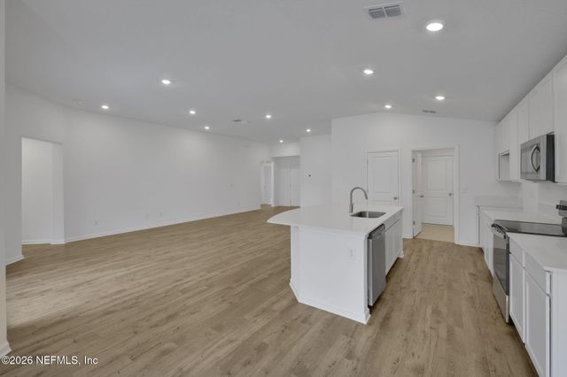 3512 BELSTEAD Way, Orange Park, FL 32073