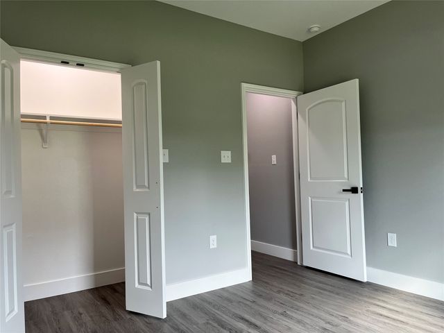 200 Garfield Street, Mcgregor, TX 76657