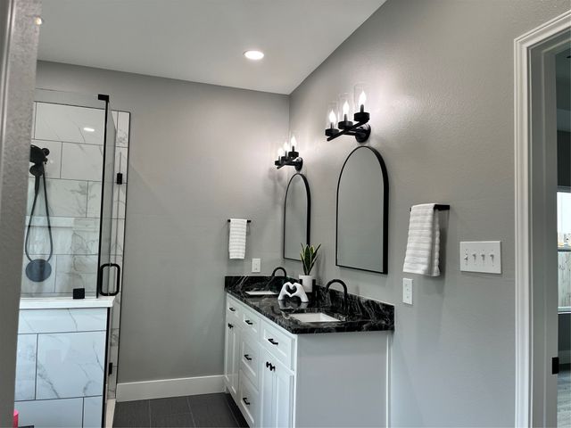 200 Garfield Street, Mcgregor, TX 76657