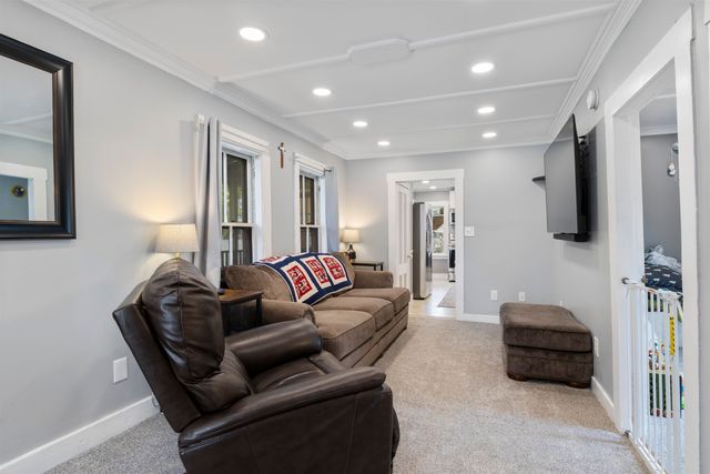 394 Portland Street, Rochester, NH 03867