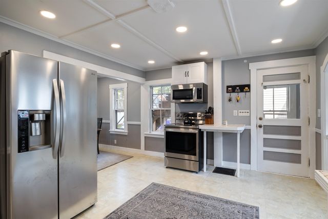 394 Portland Street, Rochester, NH 03867