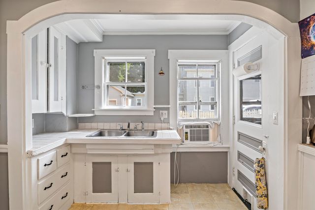 394 Portland Street, Rochester, NH 03867