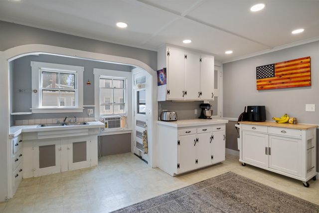 394 Portland Street, Rochester, NH 03867