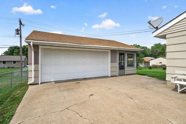 6836 Monroe Street NE, Fridley, MN 55432