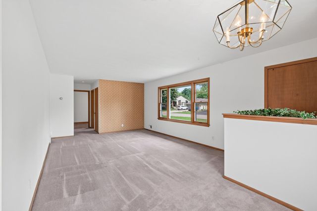 6836 Monroe Street NE, Fridley, MN 55432