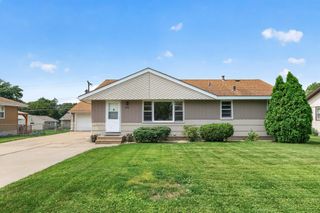 6836 Monroe Street NE, Fridley, MN 55432