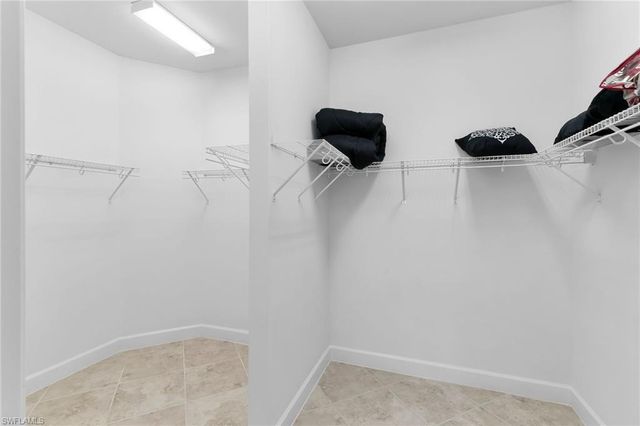 8321 Lucello TER N, Naples, FL 34114