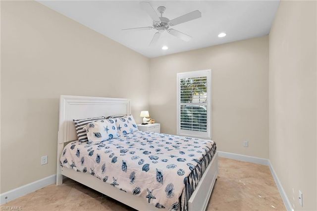 8321 Lucello TER N, Naples, FL 34114