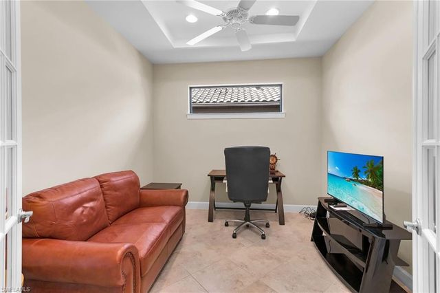 8321 Lucello TER N, Naples, FL 34114