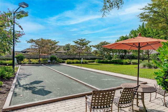 8321 Lucello TER N, Naples, FL 34114