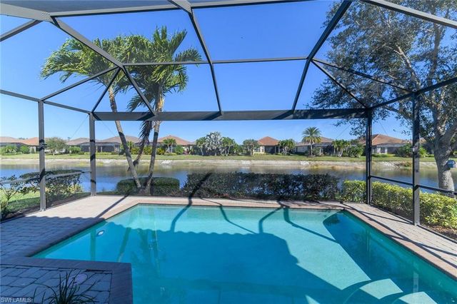 8321 Lucello TER N, Naples, FL 34114