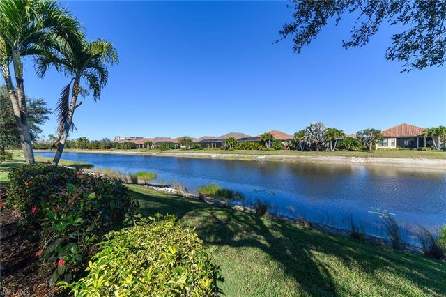 8321 Lucello TER N, Naples, FL 34114