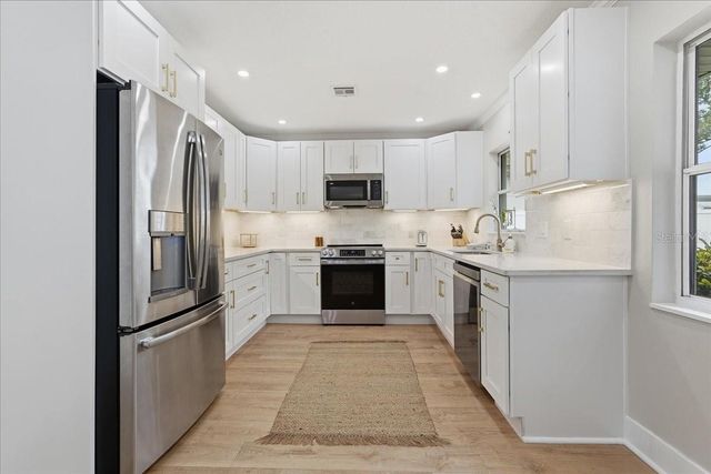 1207 S DUNCAN AVENUE, Clearwater, FL 33756