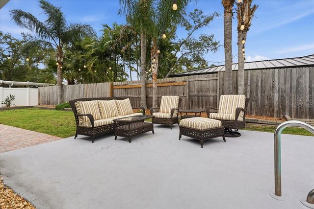 1207 S DUNCAN AVENUE, Clearwater, FL 33756