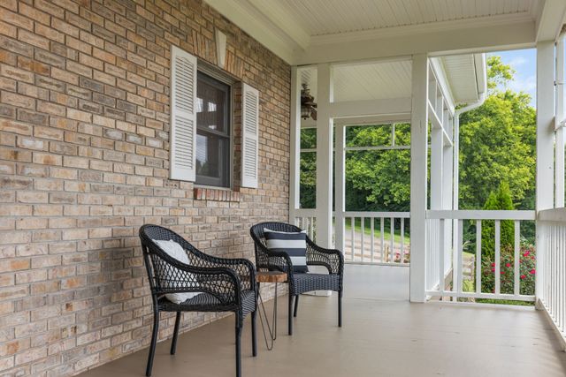 1307 Mooresville Rd, Culleoka, TN 38451
