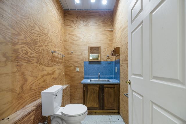 1307 Mooresville Rd, Culleoka, TN 38451