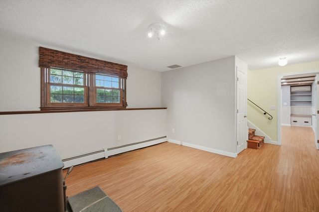 349 Pearl Hill Road, Fitchburg, MA 01420