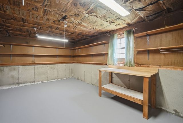 349 Pearl Hill Road, Fitchburg, MA 01420