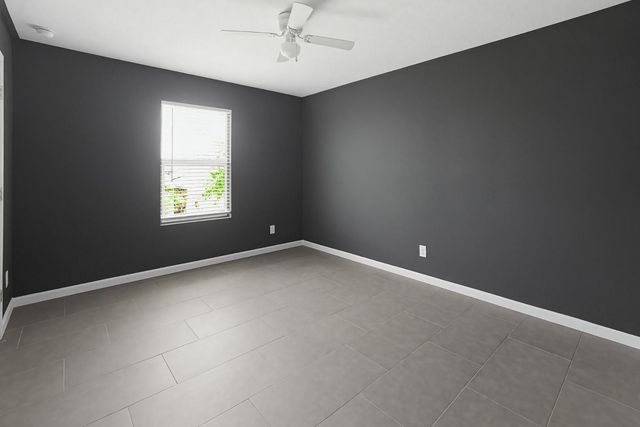 6815 W Encinas Lane, Phoenix, AZ 85043