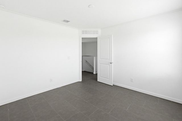 6815 W Encinas Lane, Phoenix, AZ 85043