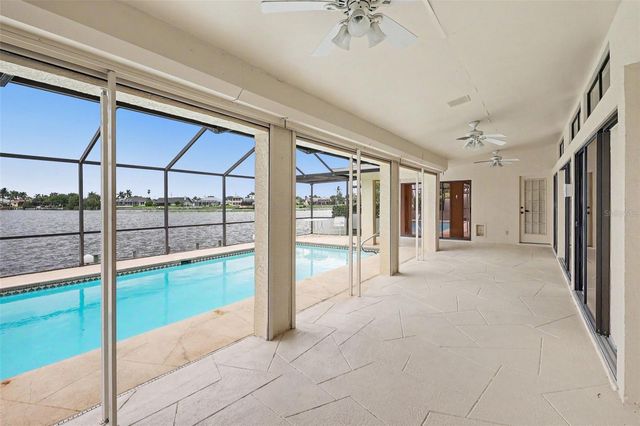 423 SW 12TH STREET, Cape Coral, FL 33991