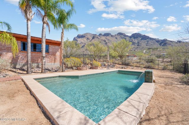 9151 N Riviera Drive, Oro Valley, AZ 85704