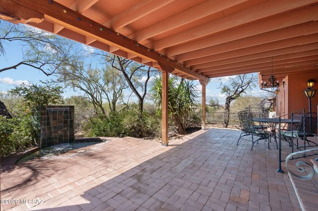 9151 N Riviera Drive, Oro Valley, AZ 85704