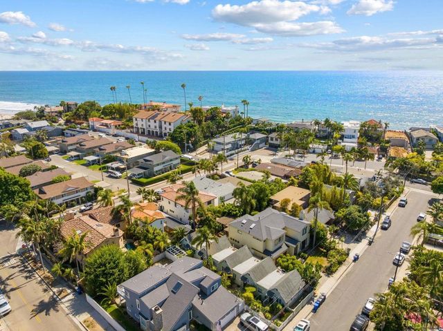 215 223 Lolita Street, Encinitas, CA 92024