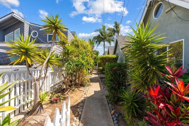 215 223 Lolita Street, Encinitas, CA 92024