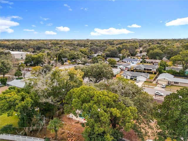 305 ROBIN HILL DRIVE, Altamonte Springs, FL 32701