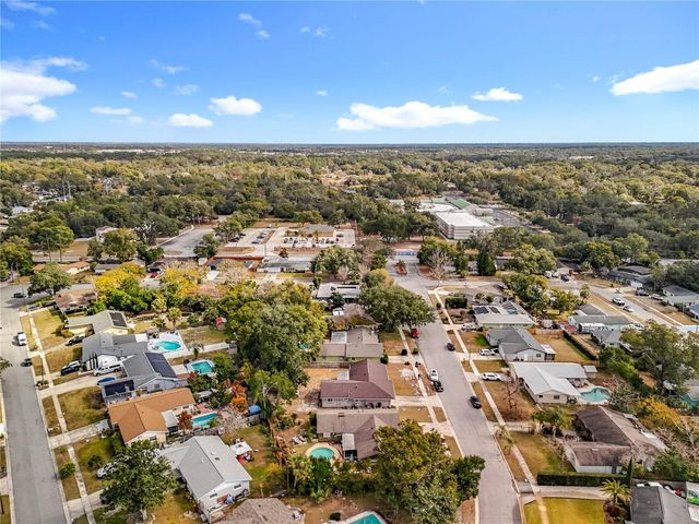 305 ROBIN HILL DRIVE, Altamonte Springs, FL 32701