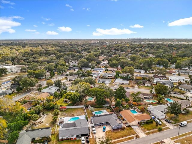 305 ROBIN HILL DRIVE, Altamonte Springs, FL 32701