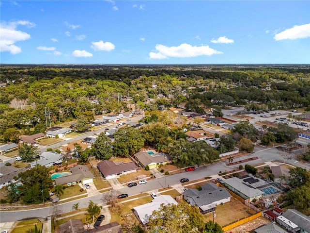 305 ROBIN HILL DRIVE, Altamonte Springs, FL 32701