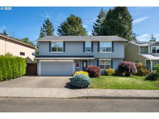 37373 SOLSO Dr, Sandy, OR 97055