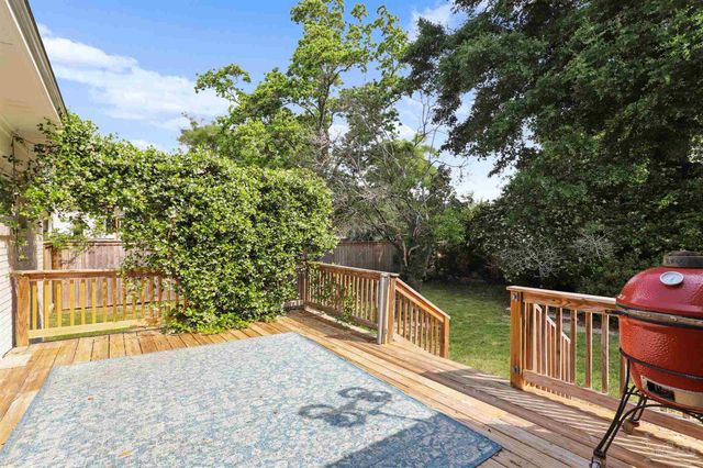 648 Gerhardt Dr, Pensacola, FL 32503