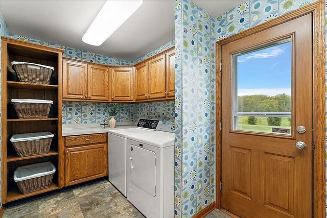 89 Summerwyn Drive Se, Leighton Twp, MI 49316
