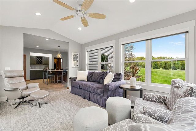89 Summerwyn Drive Se, Leighton Twp, MI 49316