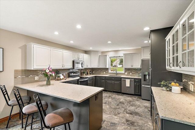 89 Summerwyn Drive Se, Leighton Twp, MI 49316
