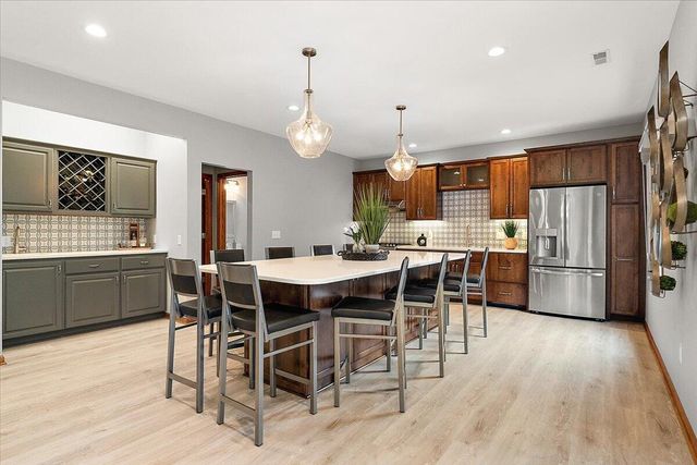 89 Summerwyn Drive Se, Leighton Twp, MI 49316
