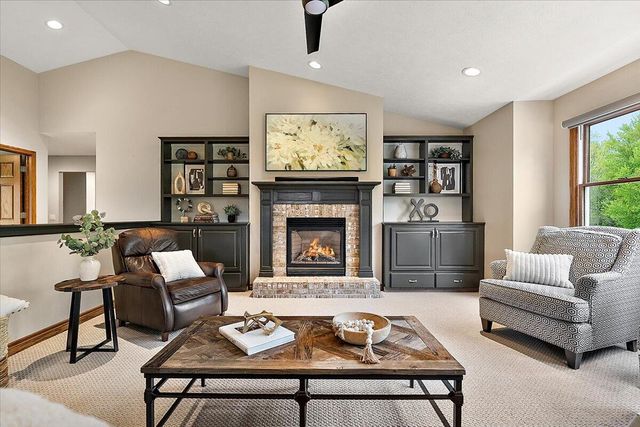 89 Summerwyn Drive Se, Leighton Twp, MI 49316