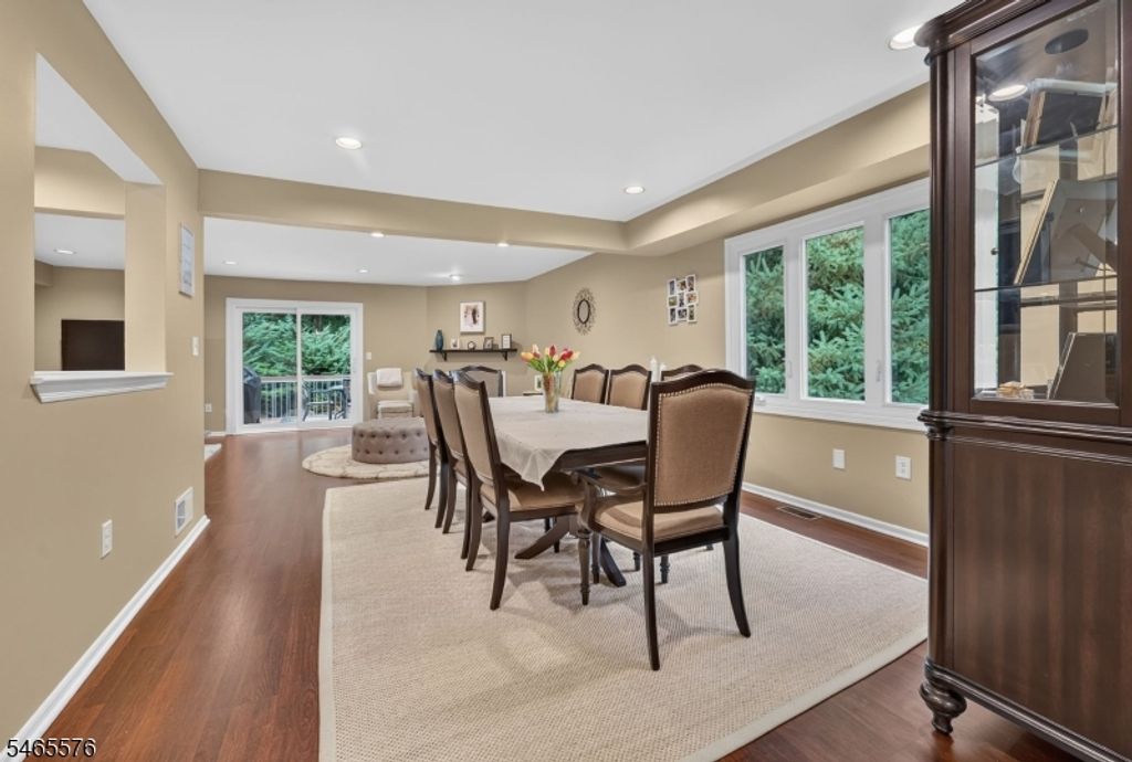 38 Averell Dr, Parsippany-troy Hills Twp., NJ 07950 — photo 2