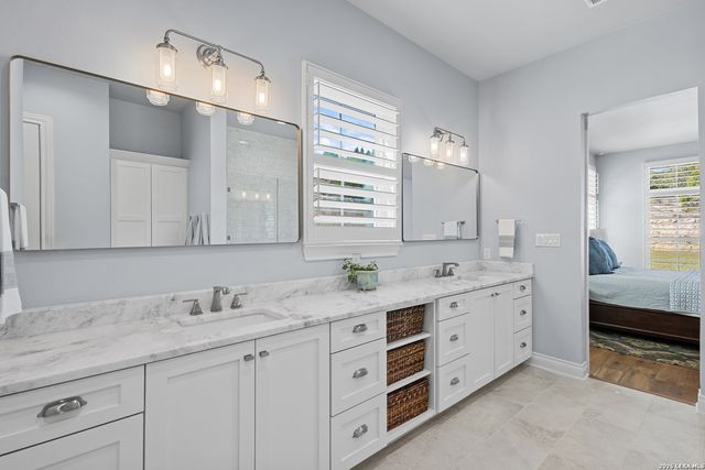 11103 Kendall Canyon, San Antonio, TX 78255