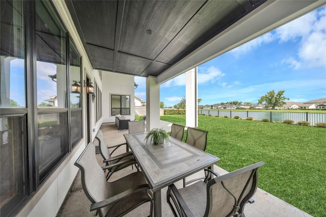 10631 Crystal Spring Drive, Missouri City, TX 77459
